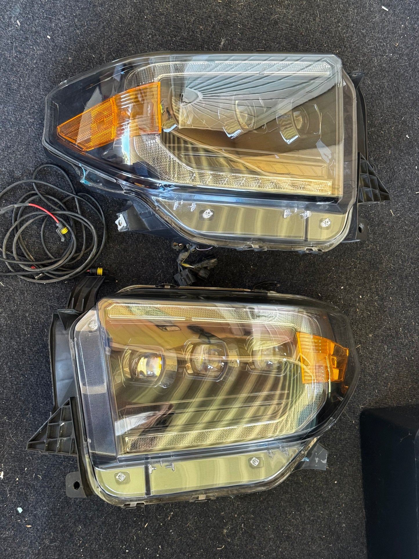 14-21 Morimoto Tundra Amber Headlights